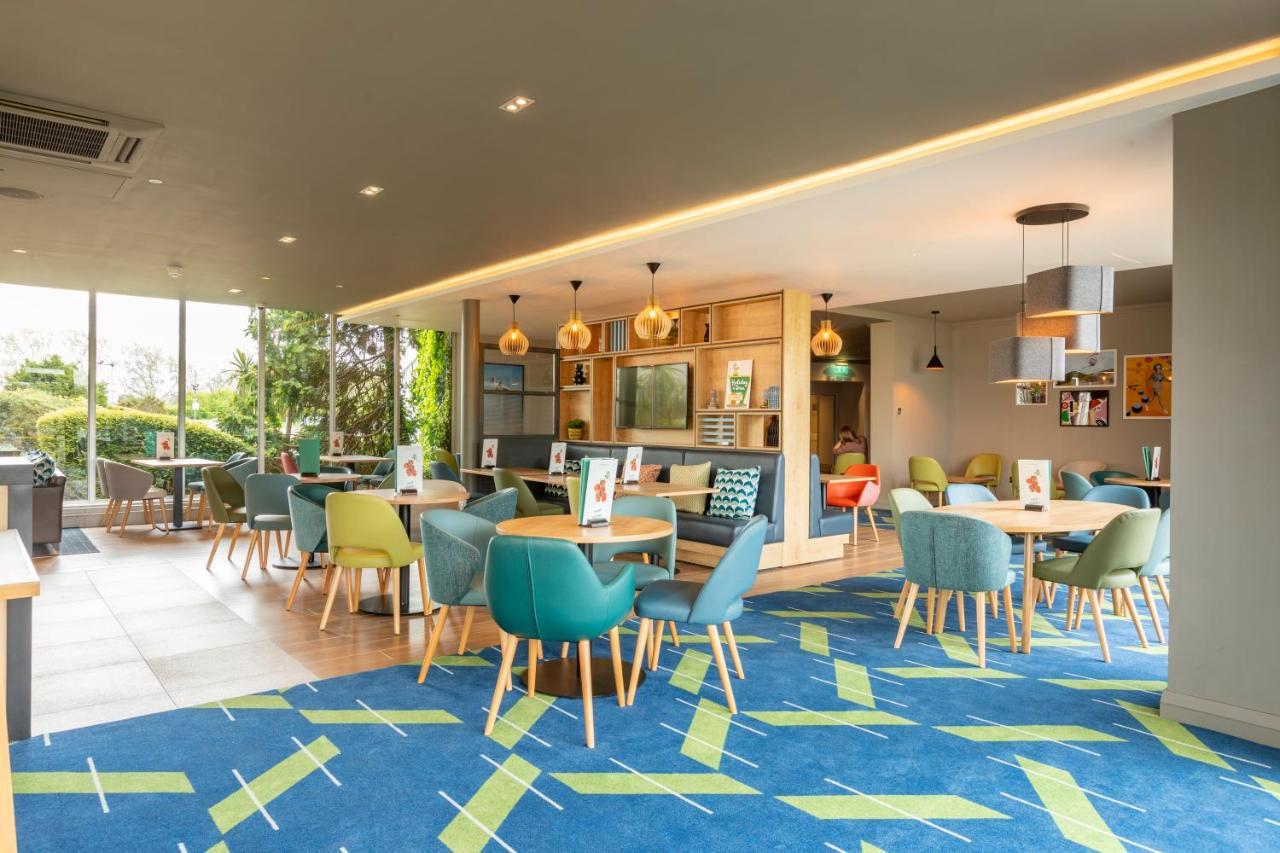 Holiday Inn Basildon By Ihg Zewnętrze zdjęcie