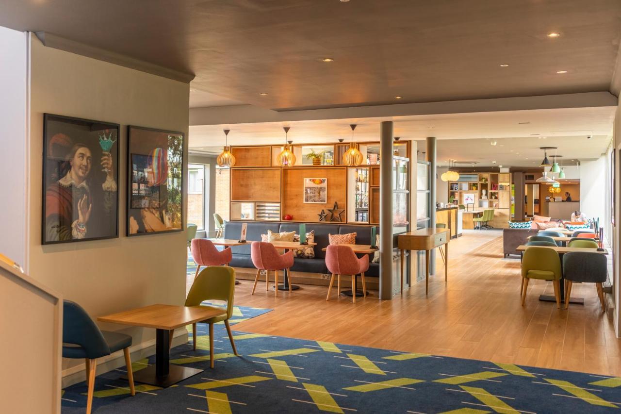 Holiday Inn Basildon By Ihg Zewnętrze zdjęcie