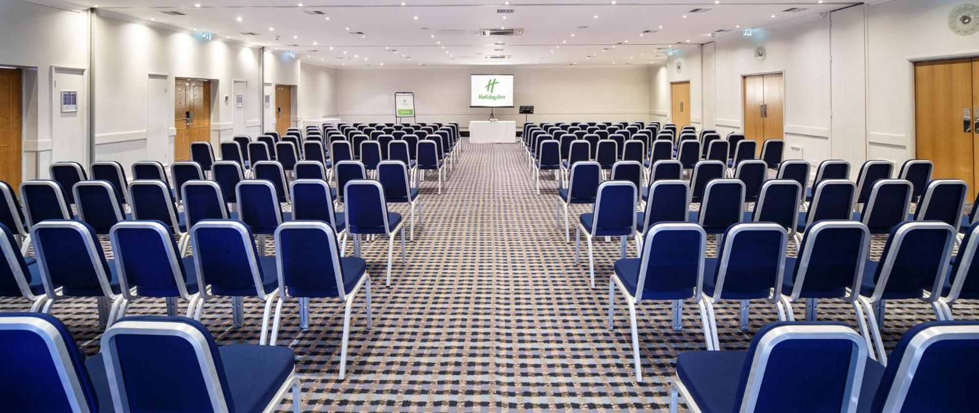 Holiday Inn Basildon By Ihg Zewnętrze zdjęcie