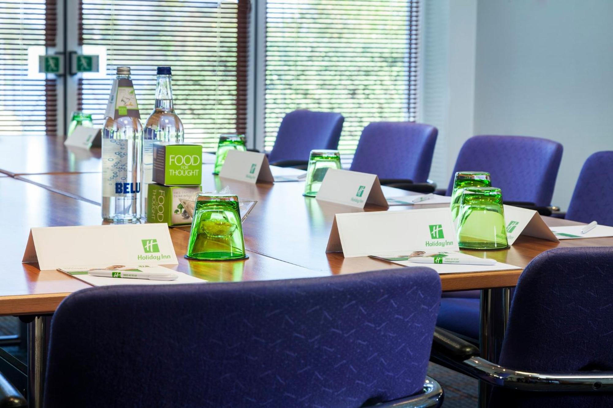 Holiday Inn Basildon By Ihg Zewnętrze zdjęcie